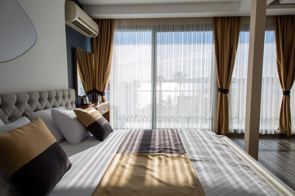 Carpe Diem Hotel Ayvalik Ngoại thất bức ảnh