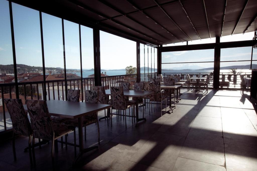Carpe Diem Hotel Ayvalik Ngoại thất bức ảnh