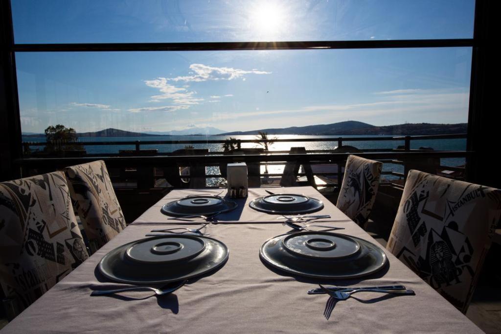 Carpe Diem Hotel Ayvalik Ngoại thất bức ảnh