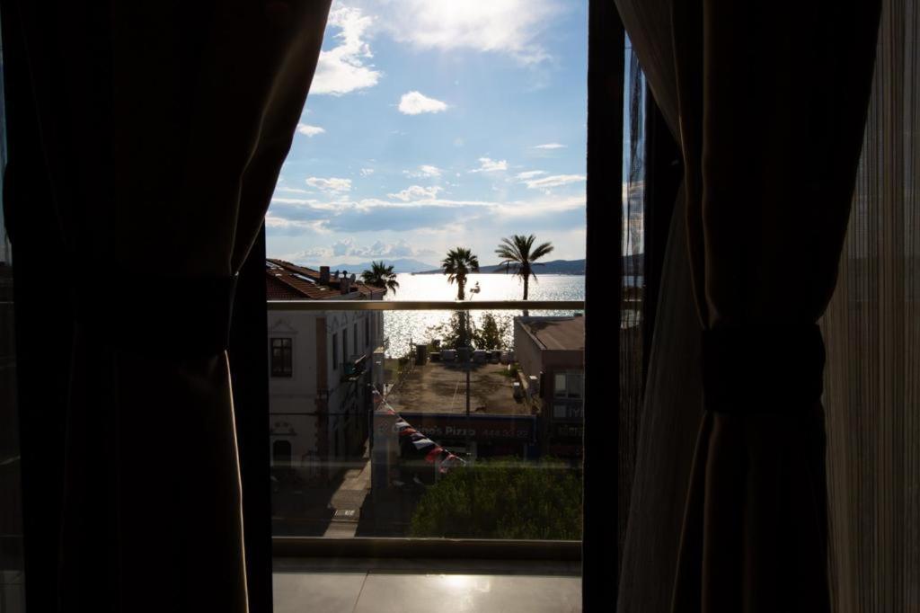 Carpe Diem Hotel Ayvalik Ngoại thất bức ảnh
