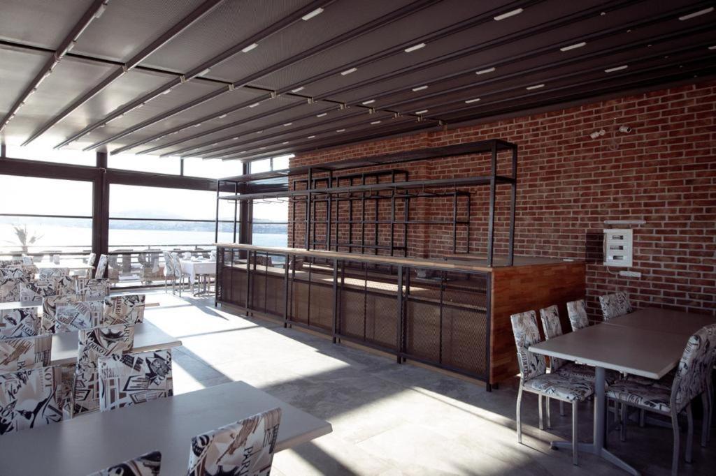 Carpe Diem Hotel Ayvalik Ngoại thất bức ảnh